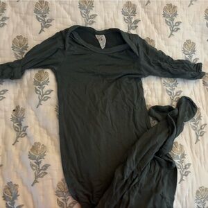 Kate Quinn knot gown